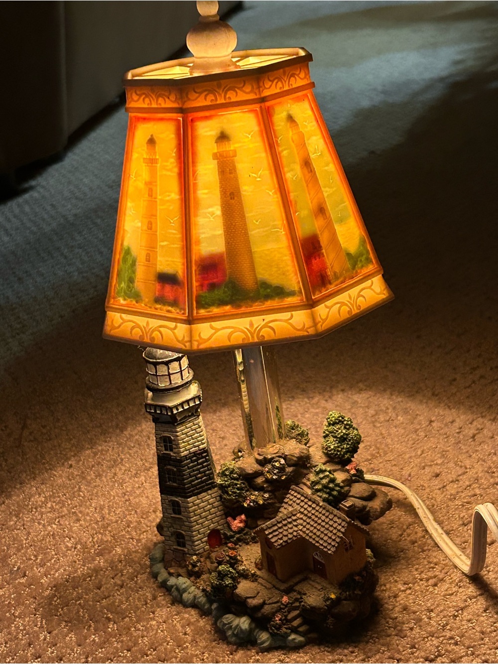 Vintage WORKING Lighthouse Table Desk Lamp 6-Panel  Lithophane Lighthouse Shade